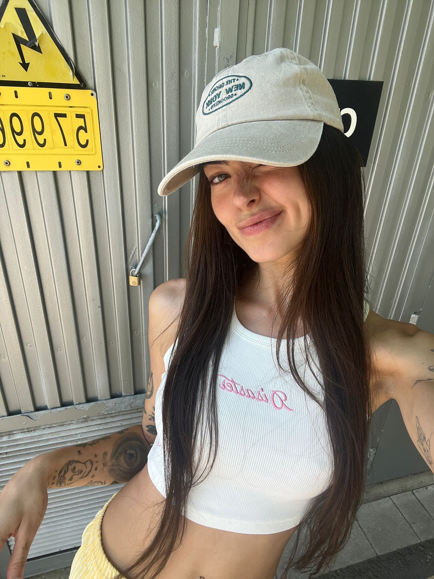 White disaster baby tee_03